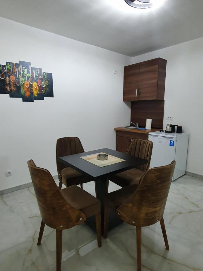 Apartmani Parice Novi Pazar Eksteriør billede